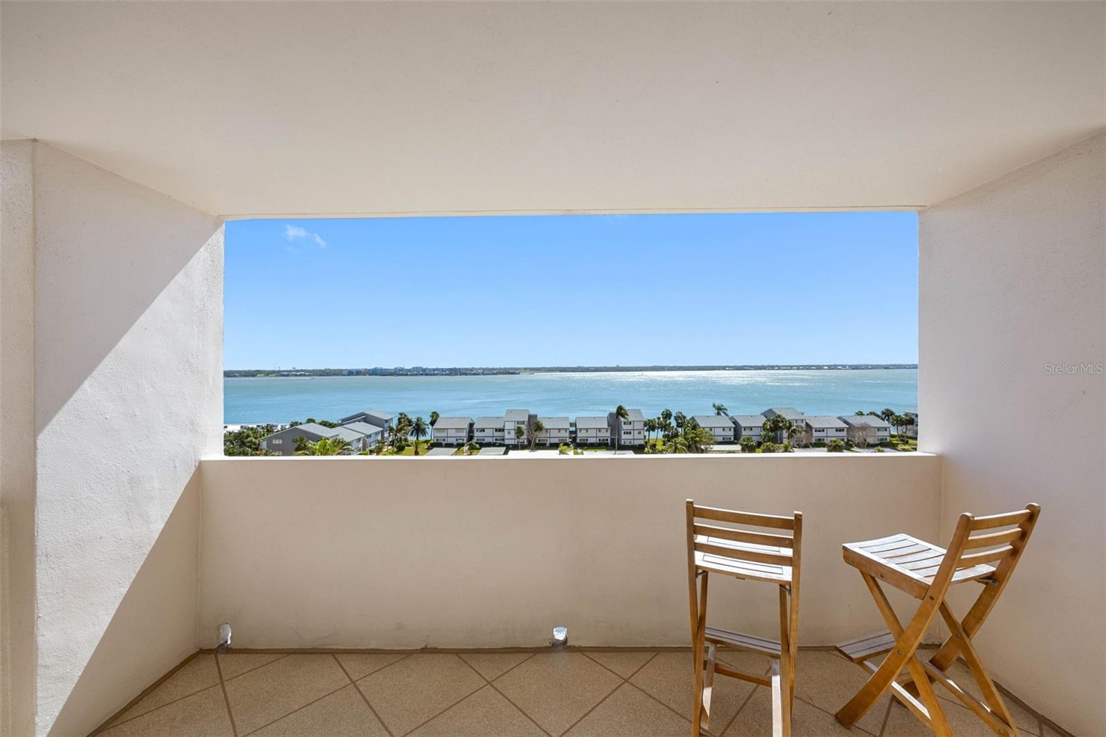 1270 GULF BLVD #905