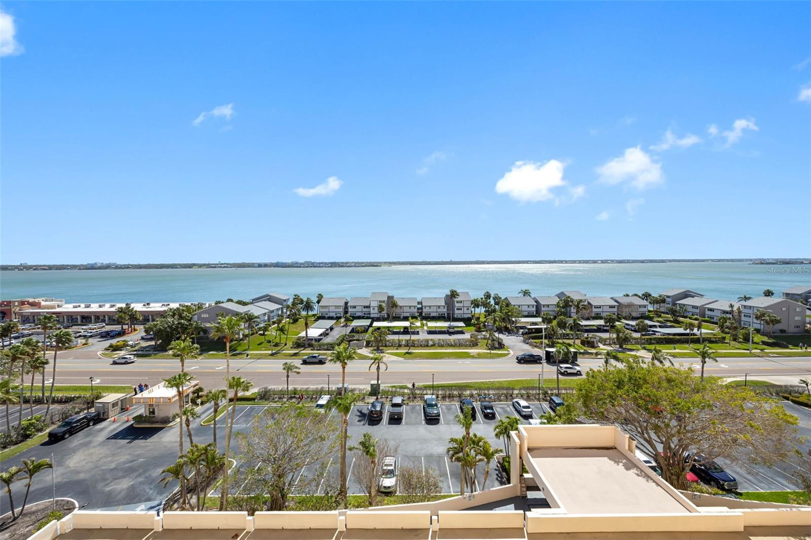 1270 GULF BLVD #905