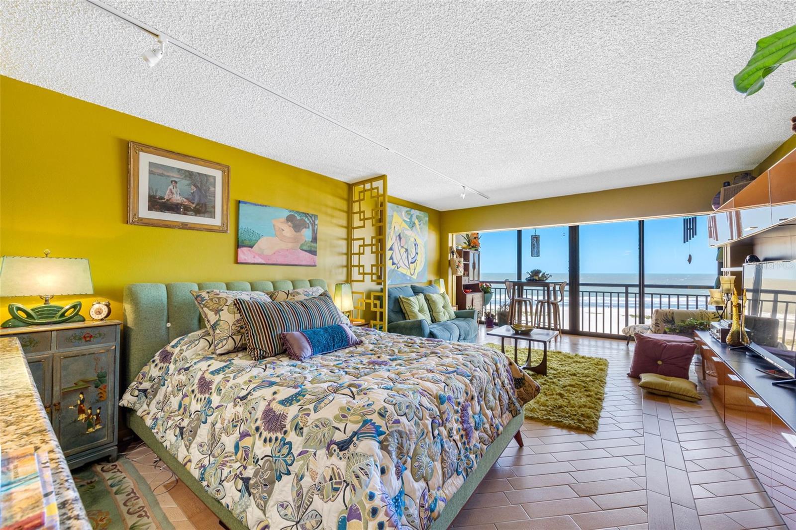 1270 GULF BLVD #905