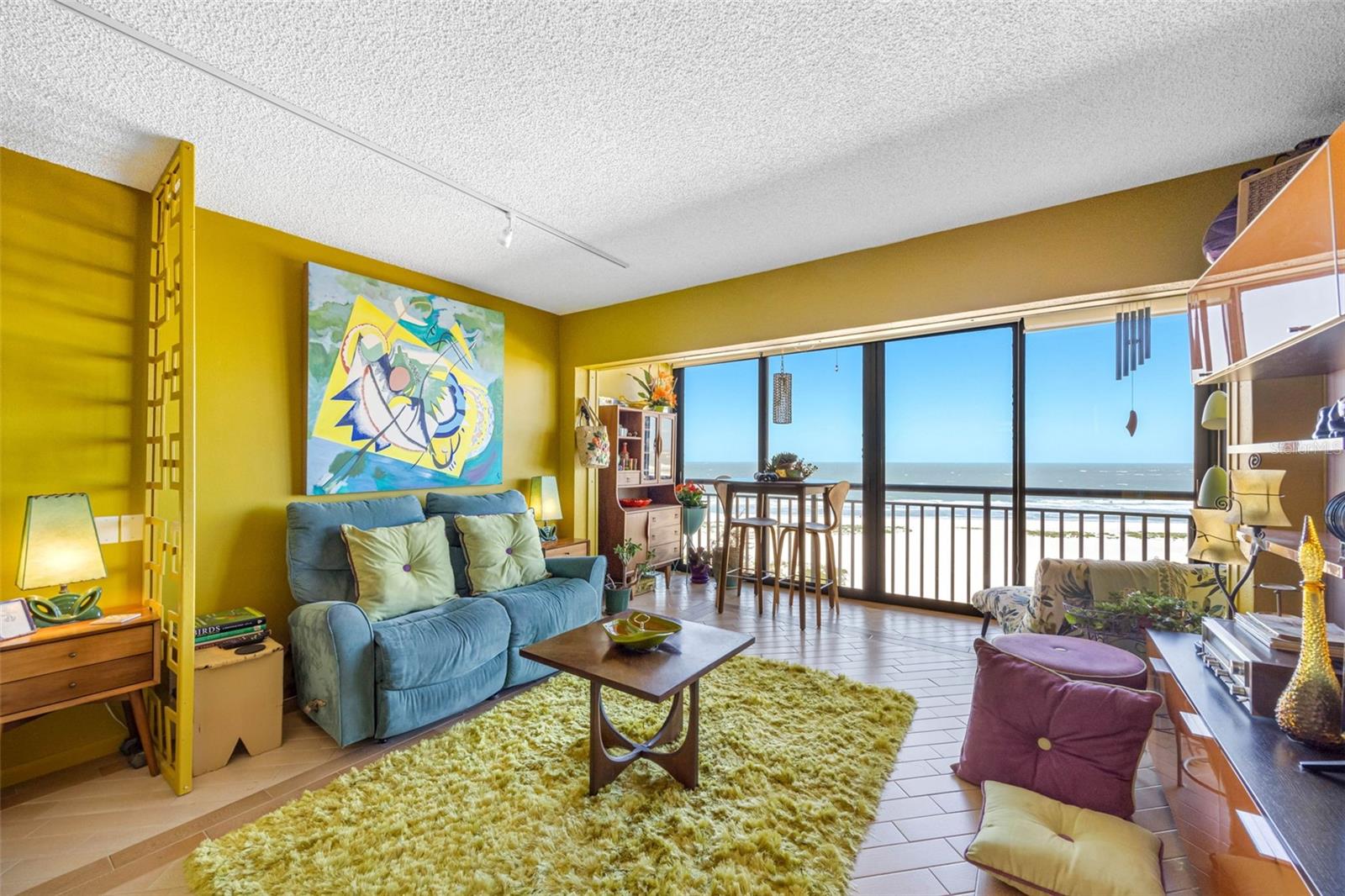 1270 GULF BLVD #905
