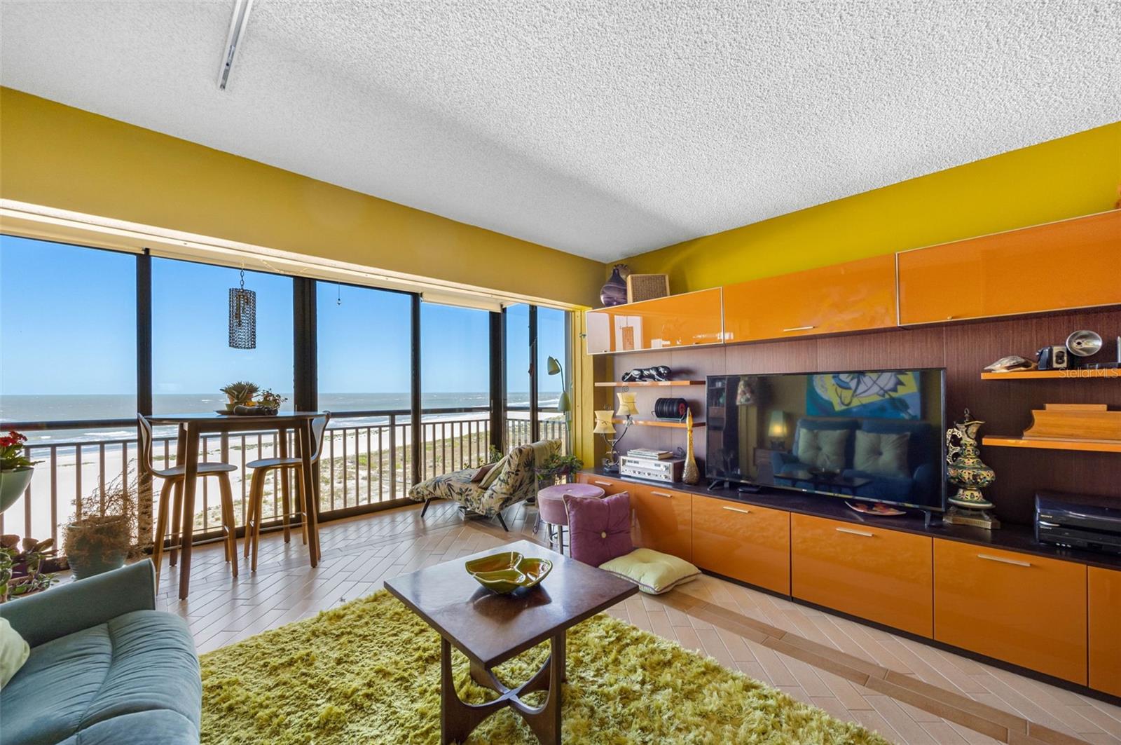 1270 GULF BLVD #905