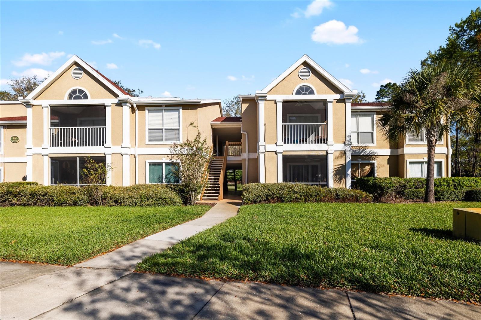 9481 HIGHLAND OAK DR #516