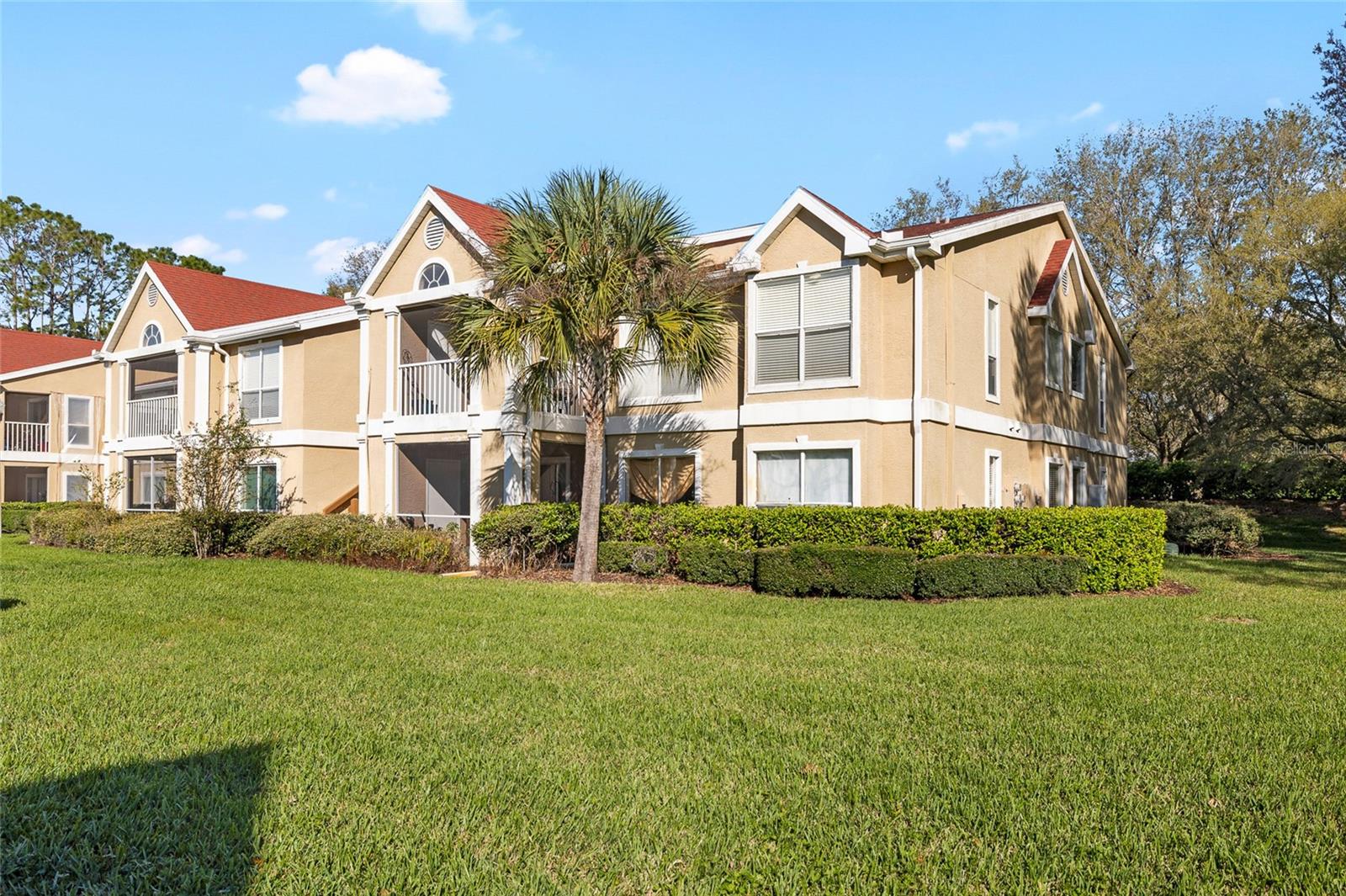 9481 HIGHLAND OAK DR #516