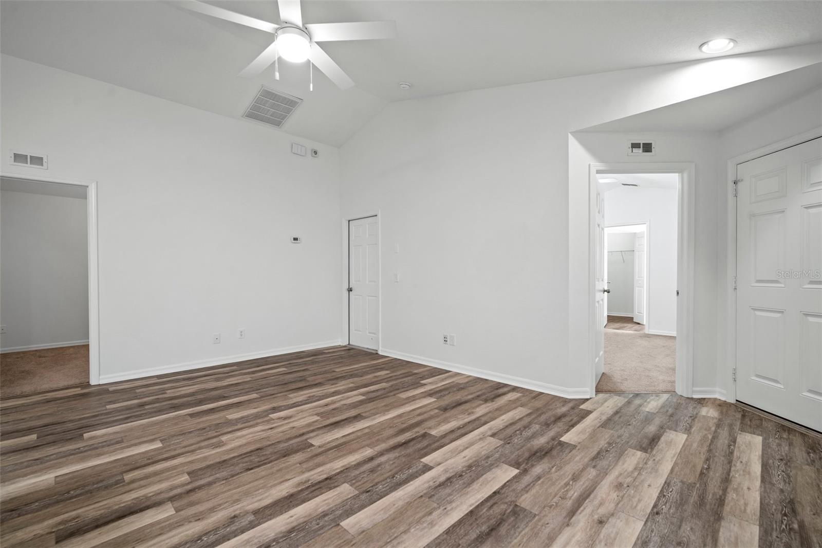 7423 OXFORD GARDEN CIR