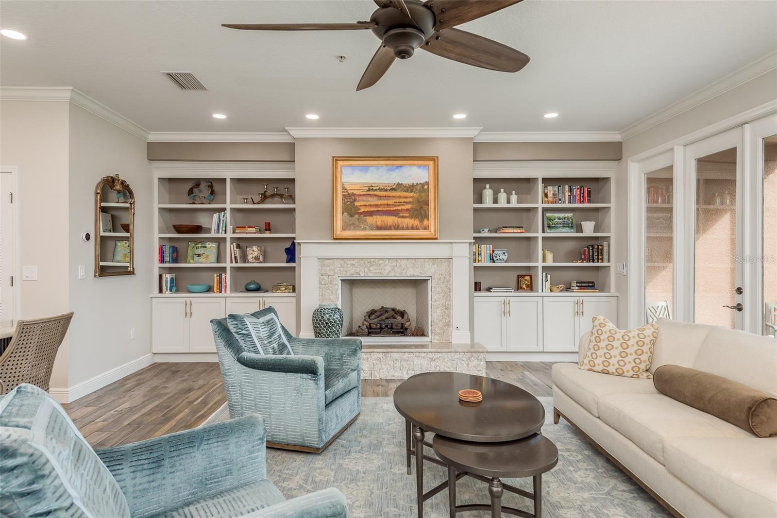600 RESERVE LN