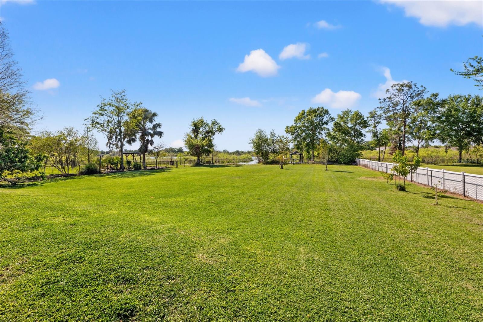 19924 DOLORES ANN CT