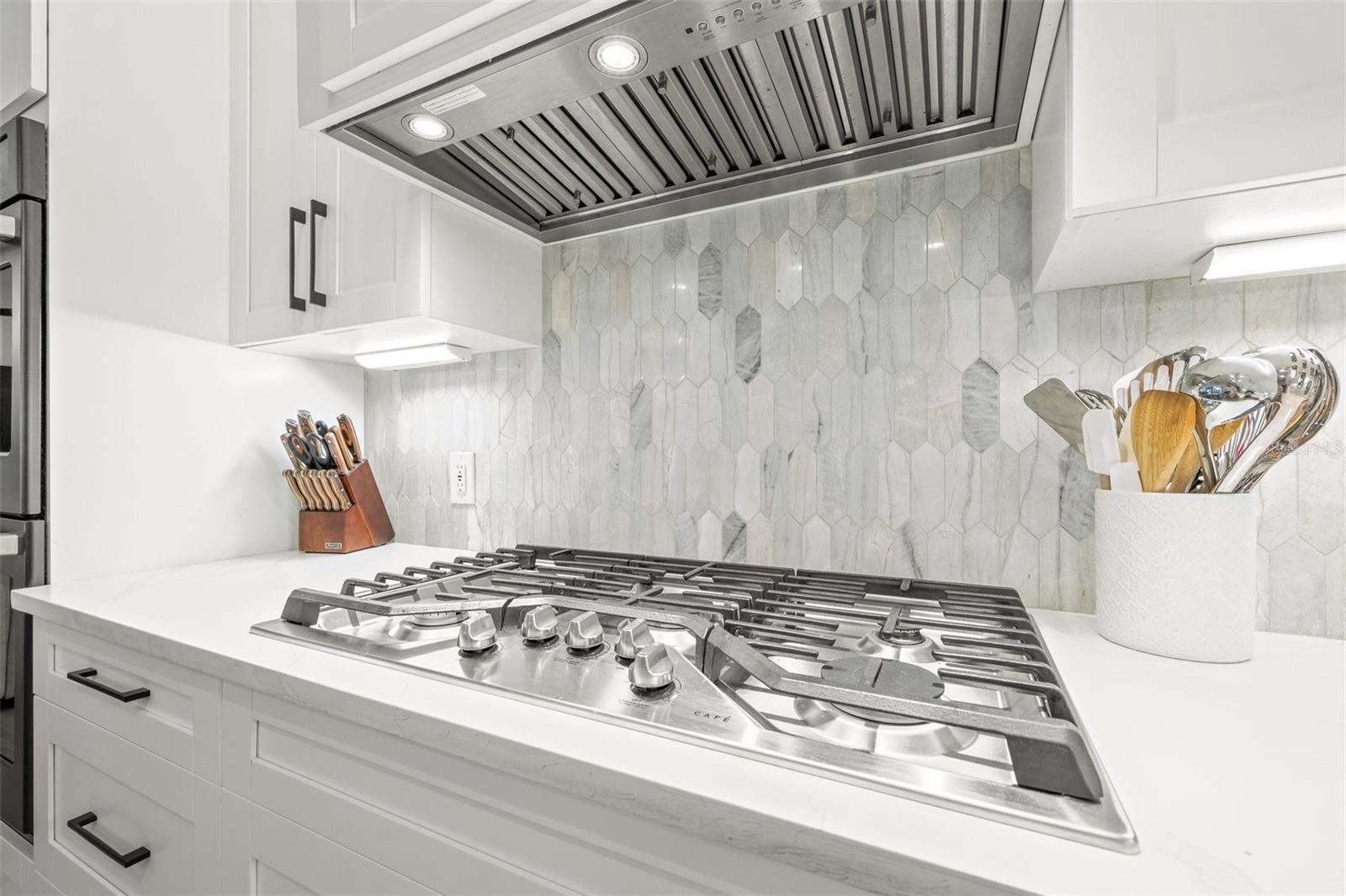 19924 DOLORES ANN CT