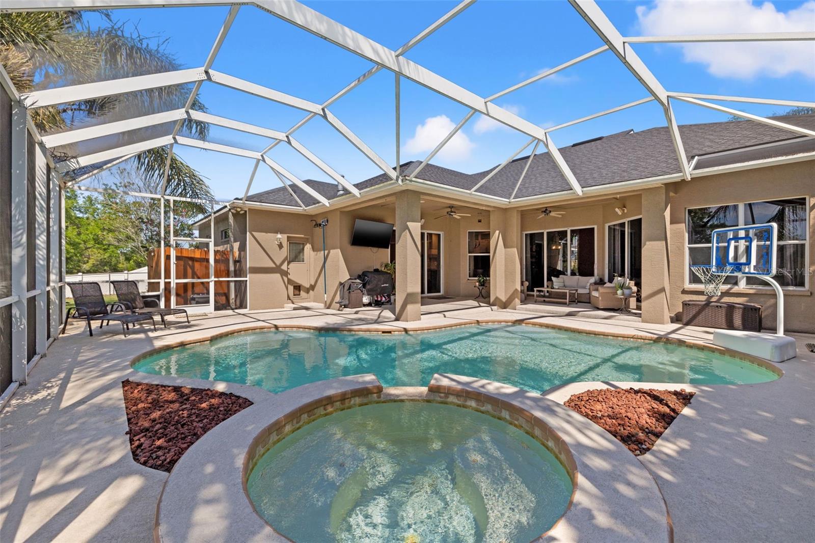 19924 DOLORES ANN CT