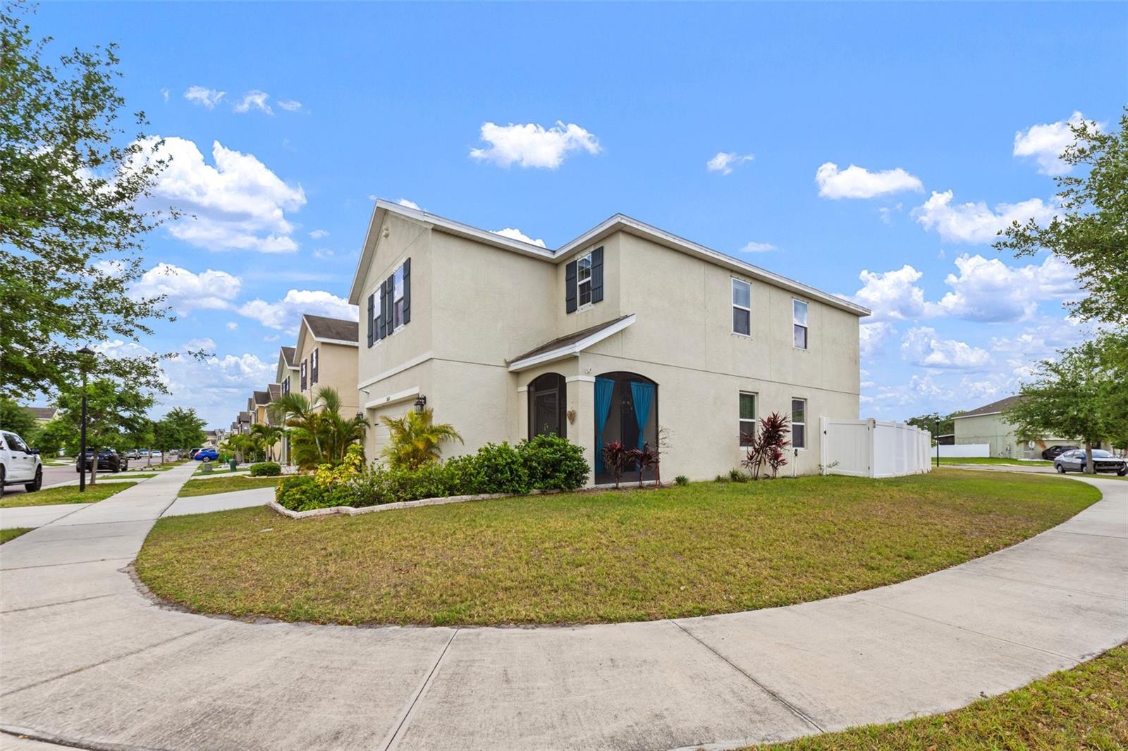 10101 MANGROVE WELL RD