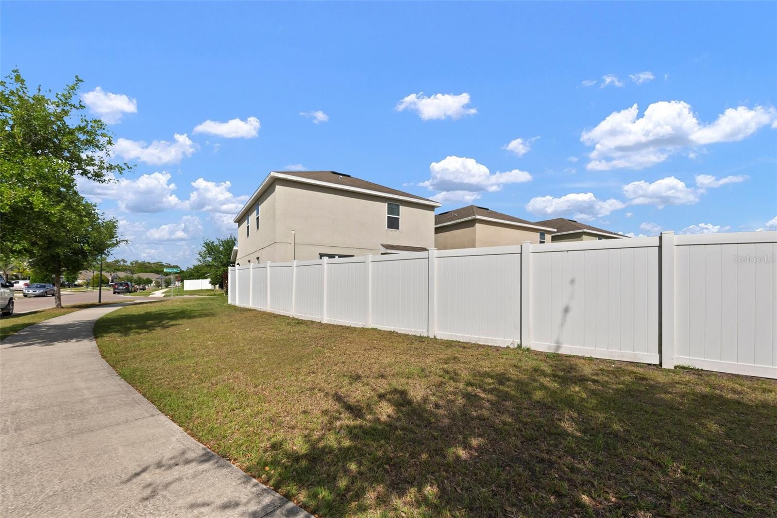 10101 MANGROVE WELL RD