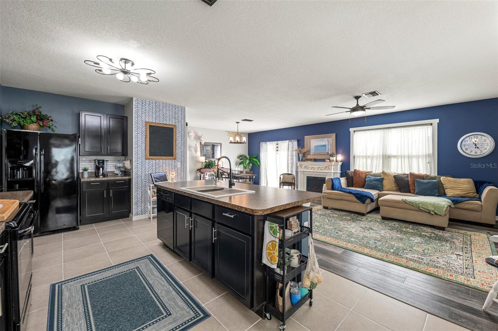 10101 MANGROVE WELL RD