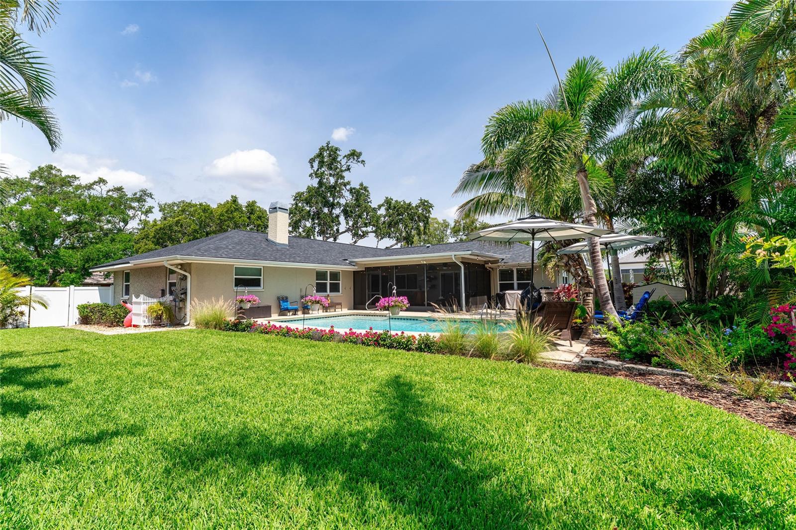 500 TALLAHASSEE DR NE