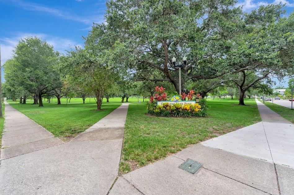 828 22ND AVE N #Apt. 1/2