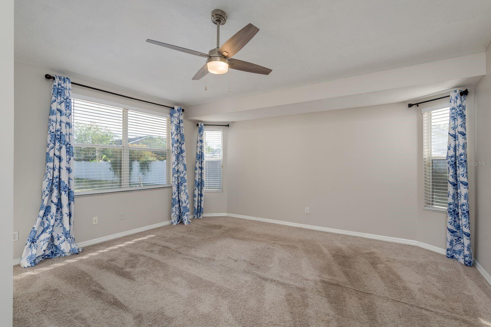 22755 CYPRESS TRAIL DR