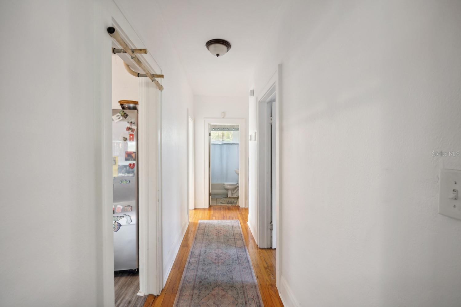 216 W SOUTH AVE