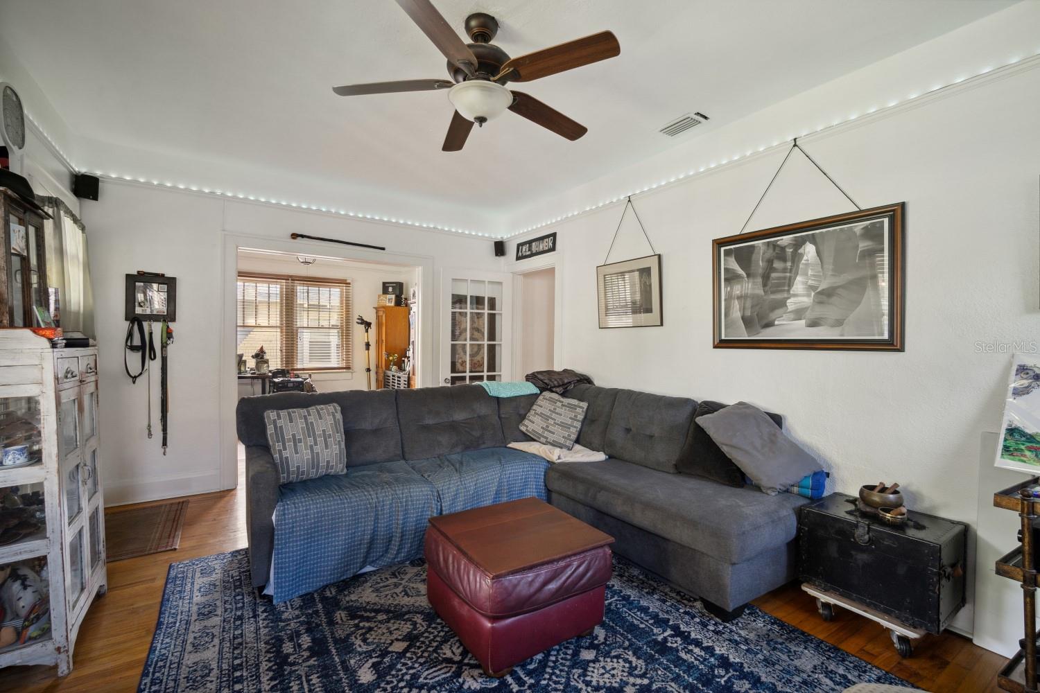 216 W SOUTH AVE