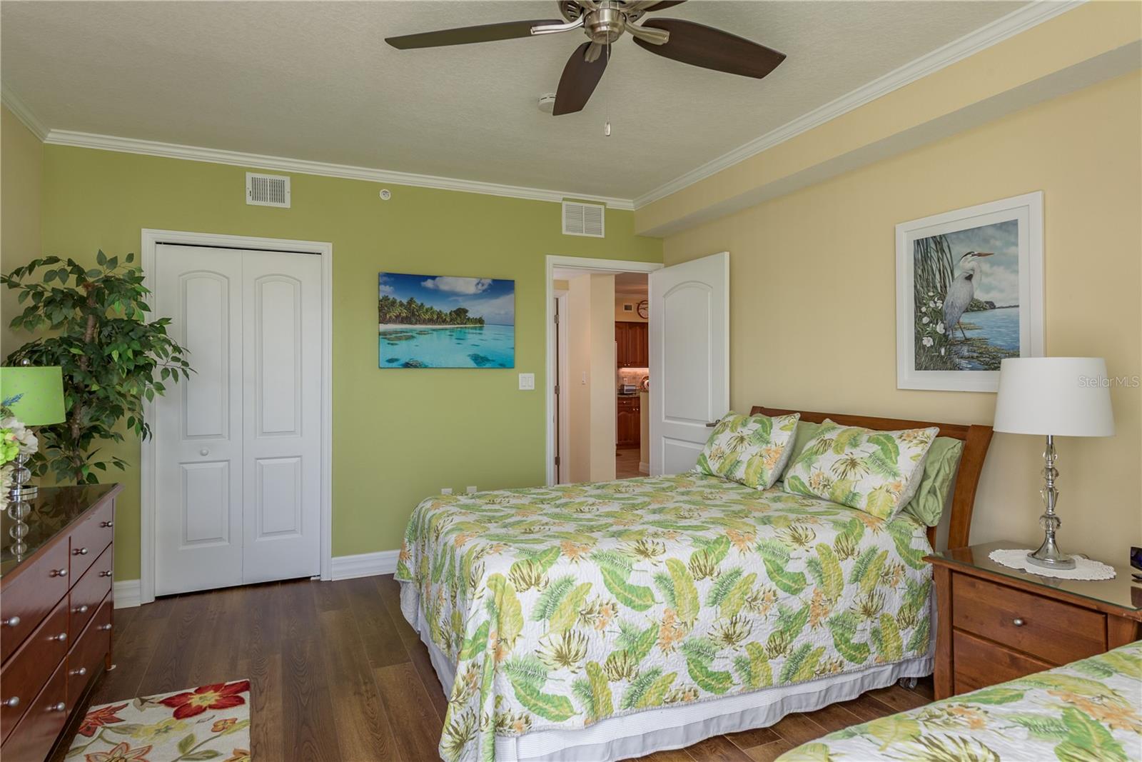 4516 SEAGULL DR #601