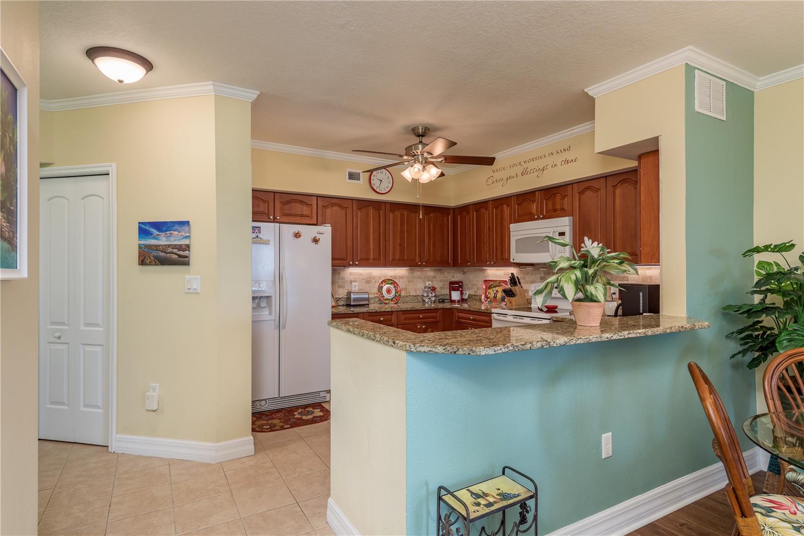 4516 SEAGULL DR #601