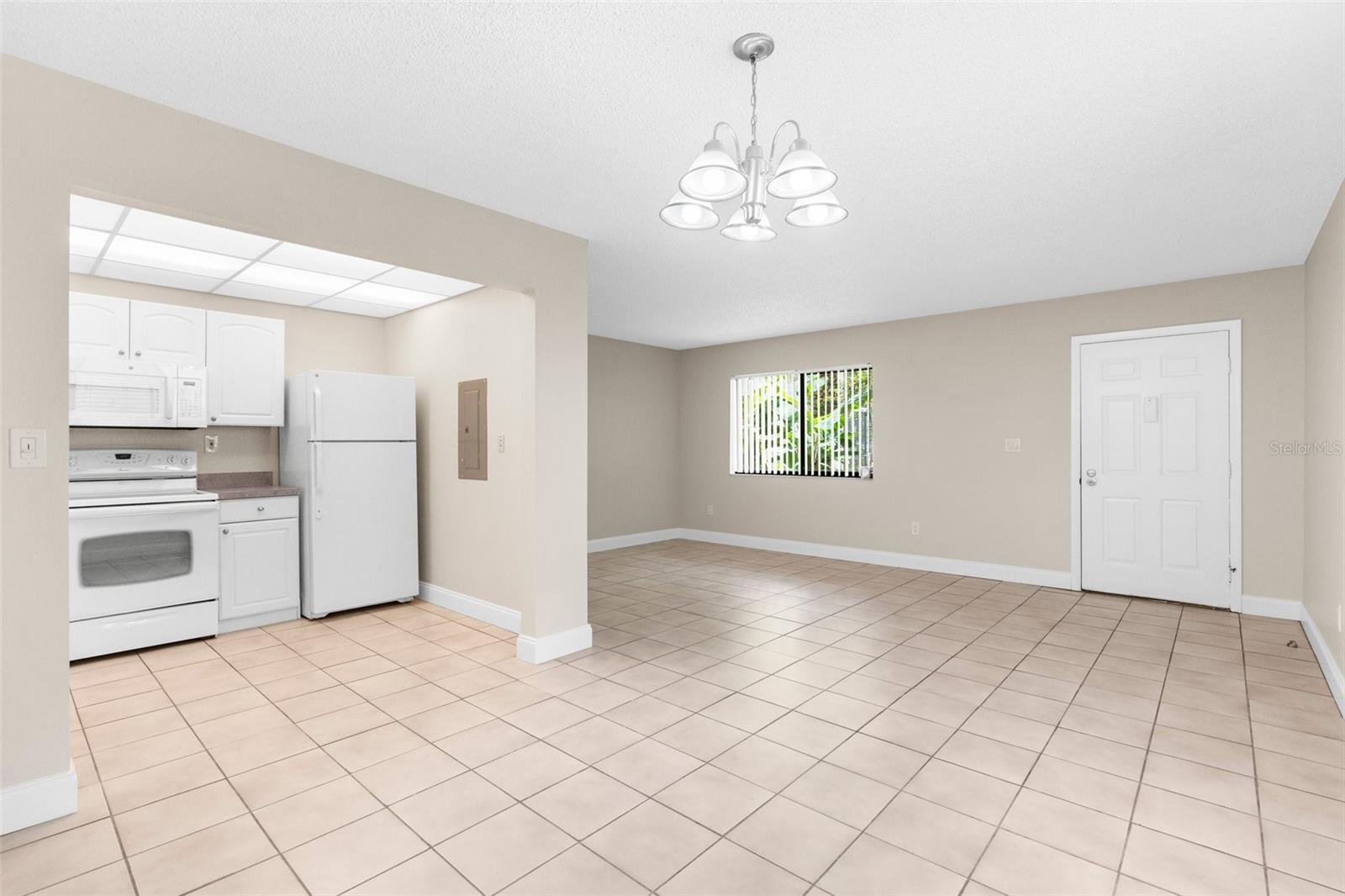 11805 RAINTREE LAKE LN #A