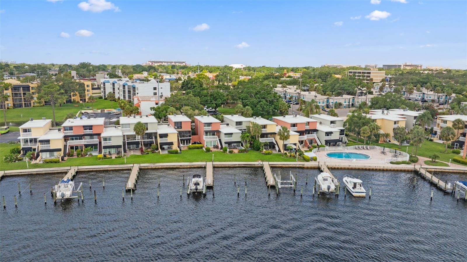 2424 W TAMPA BAY BLVD #G204