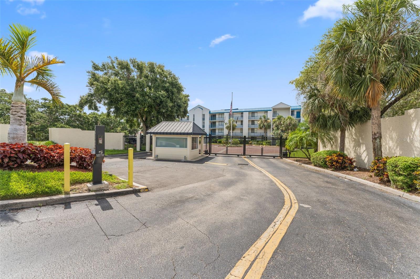 2424 W TAMPA BAY BLVD #G204