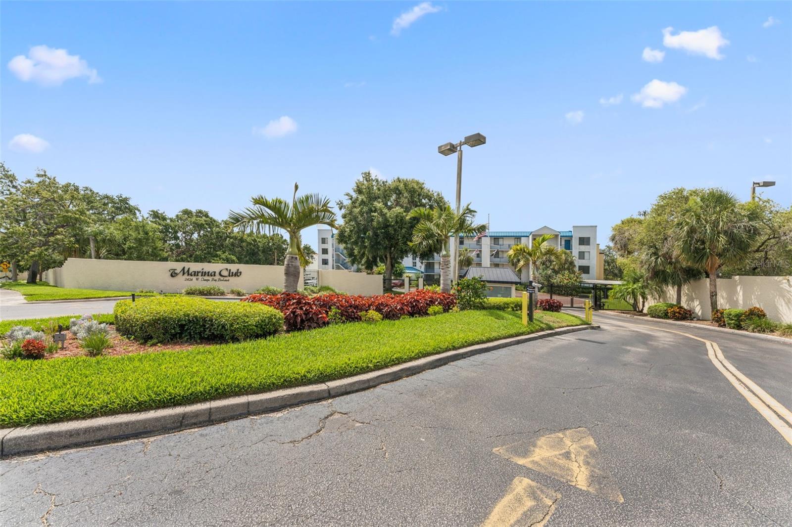 2424 W TAMPA BAY BLVD #G204