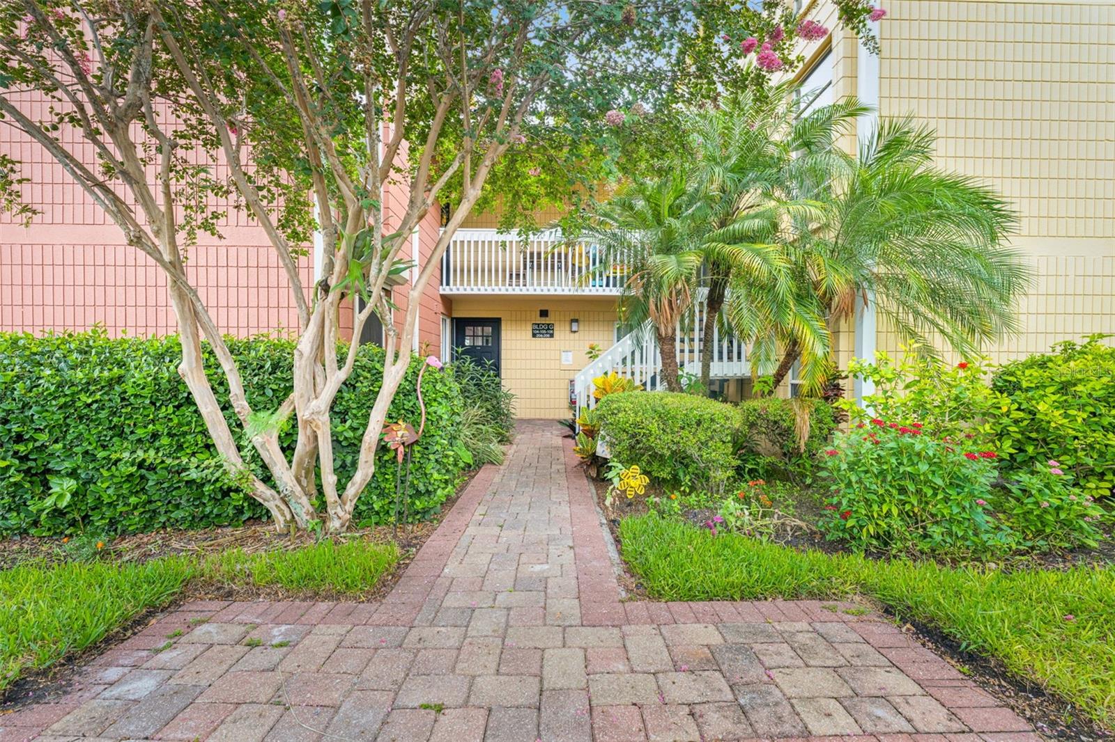 2424 W TAMPA BAY BLVD #G204