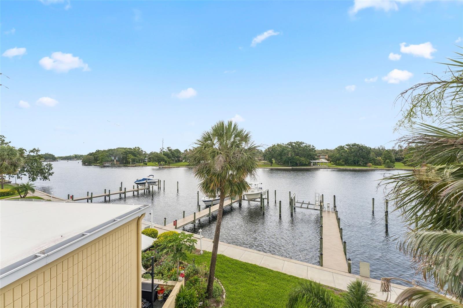 2424 W TAMPA BAY BLVD #G204