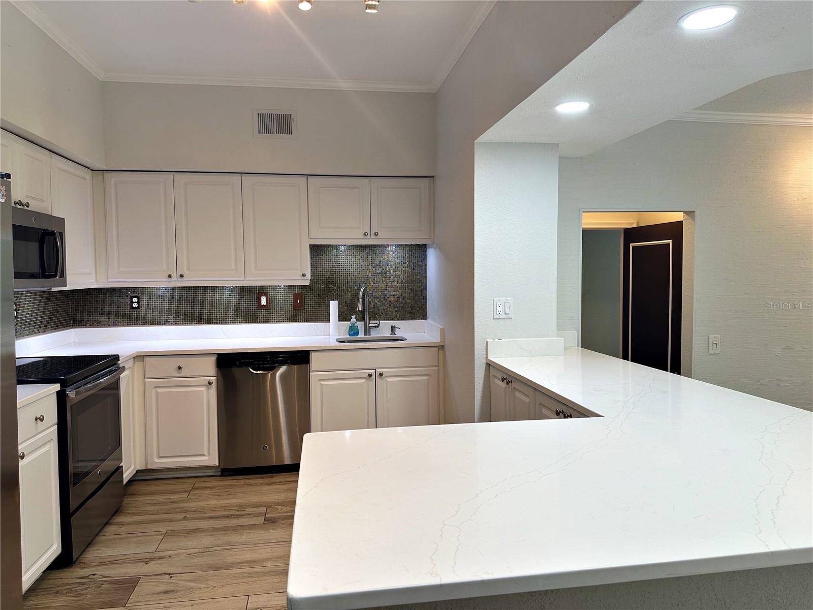 410 S ARMENIA AVE #926