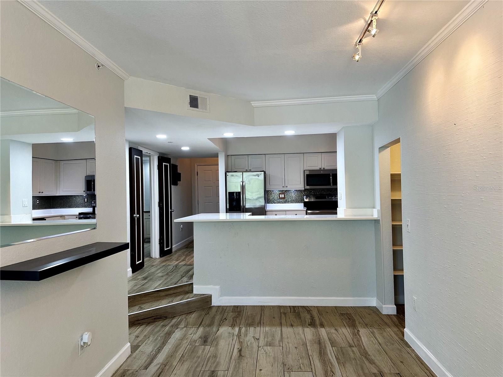410 S ARMENIA AVE #926