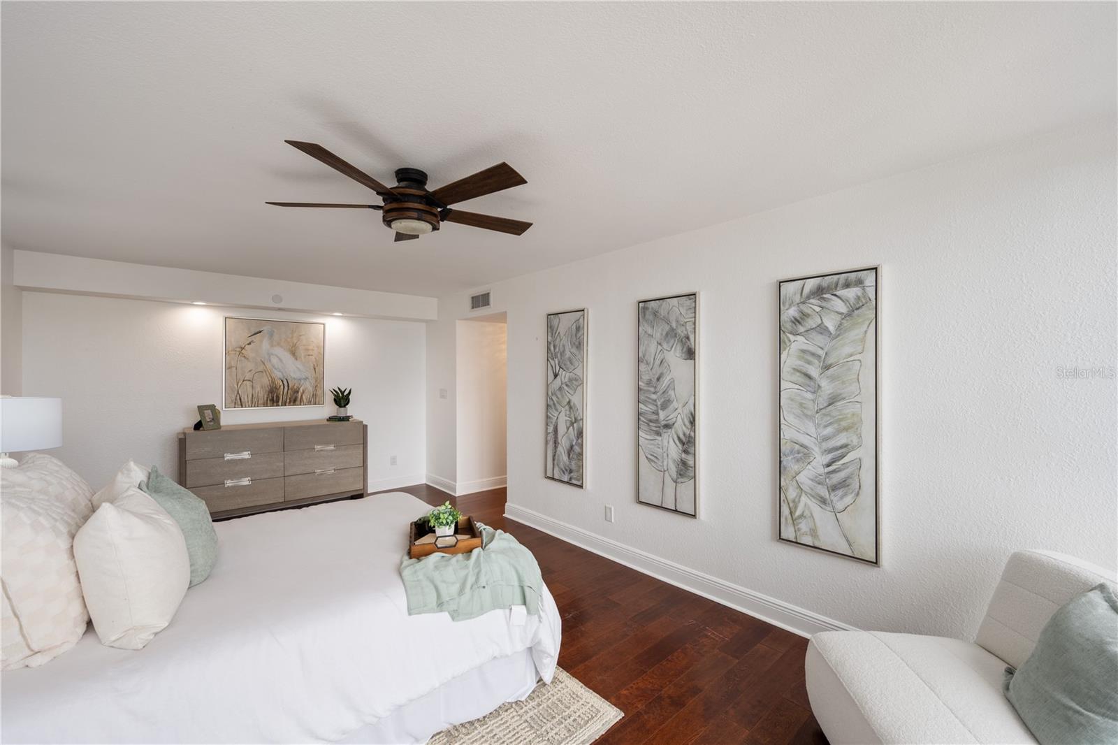 3301 BAYSHORE BLVD #1908B