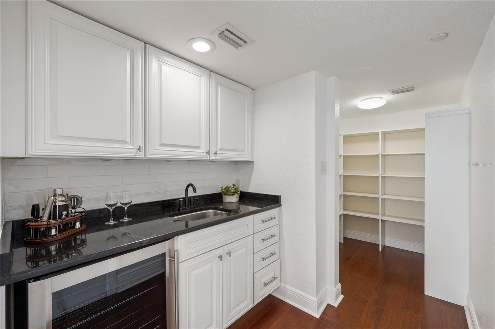 3301 BAYSHORE BLVD #1908B