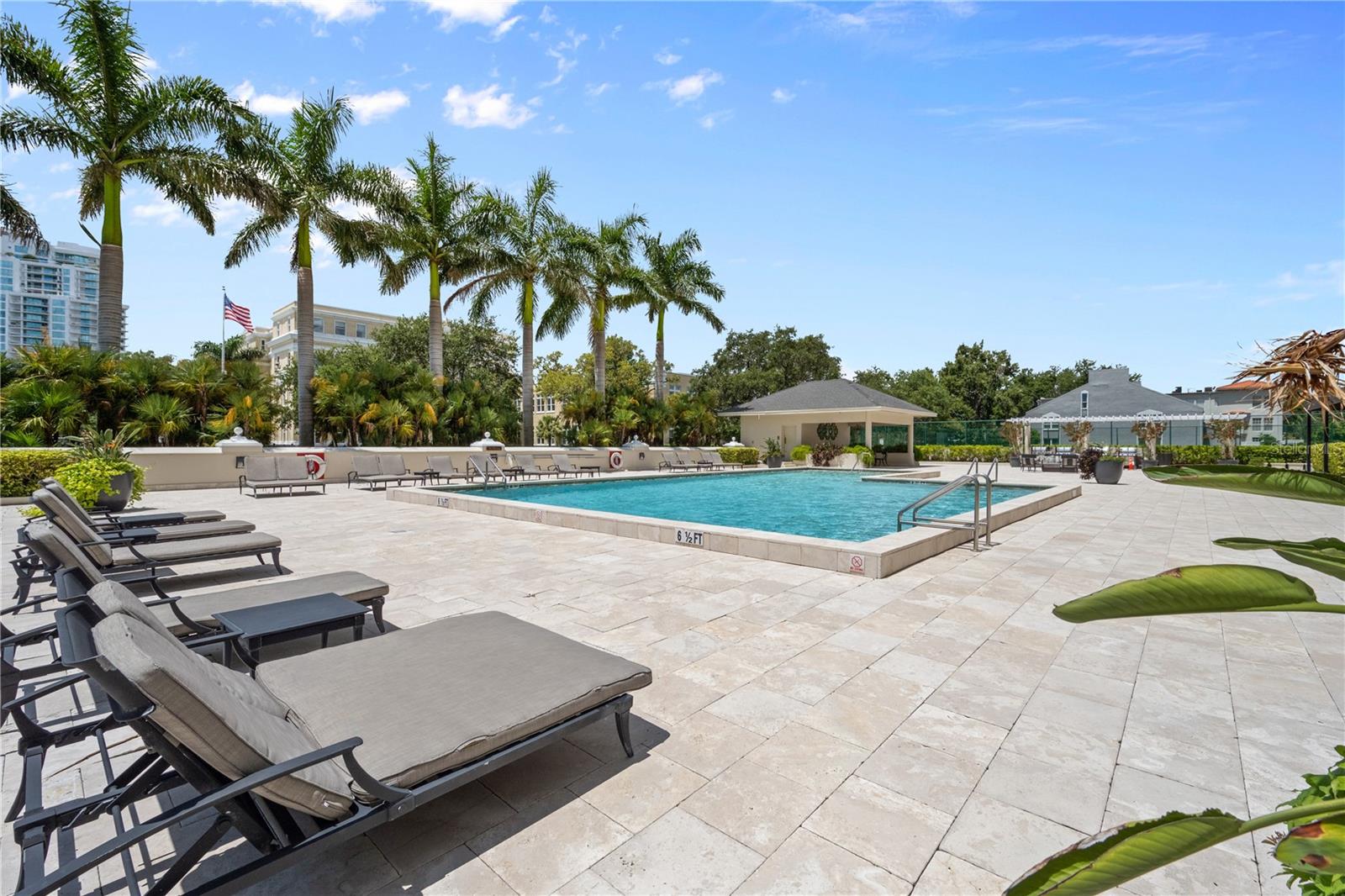3301 BAYSHORE BLVD #1908B