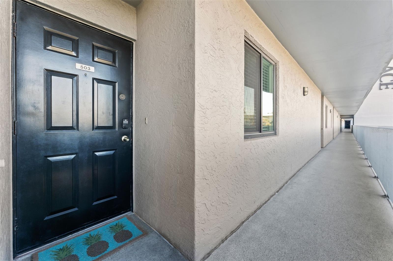 201 W LAUREL ST #503