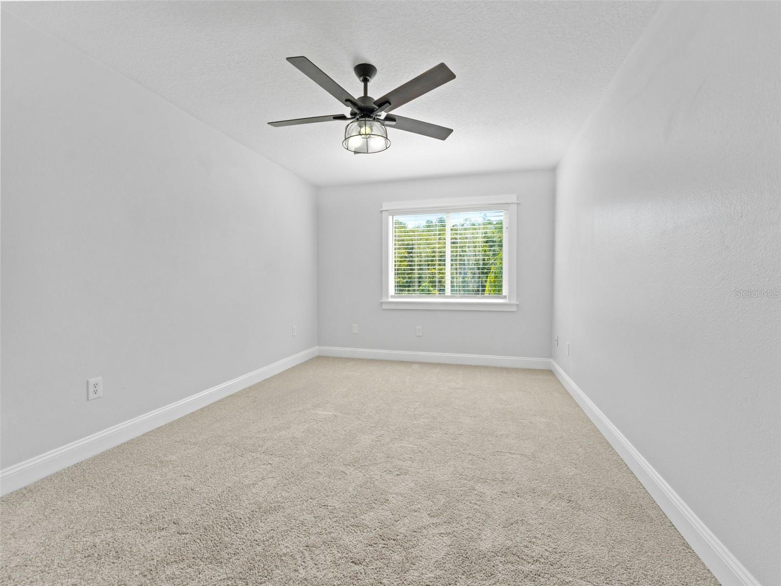 18120 SANDY POINTE DR