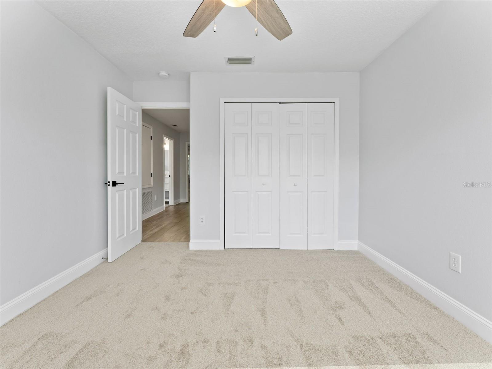 18120 SANDY POINTE DR