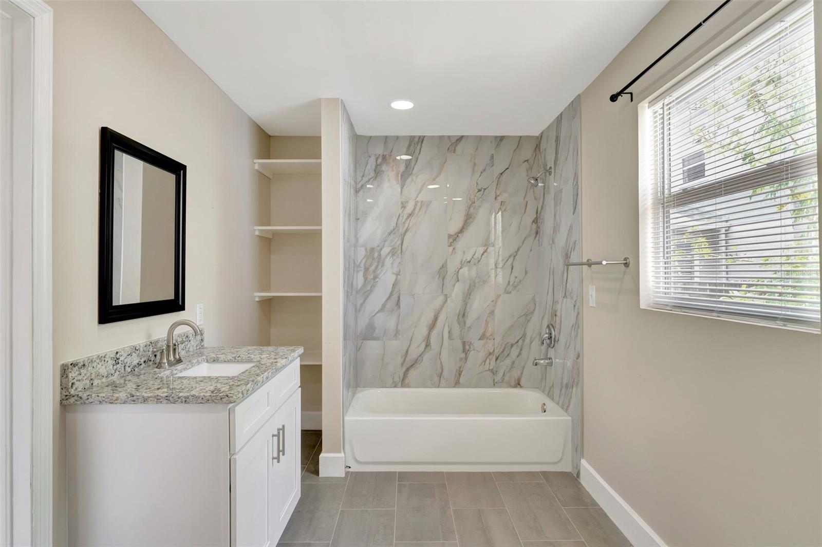 828 22ND AVE N #Apt. East