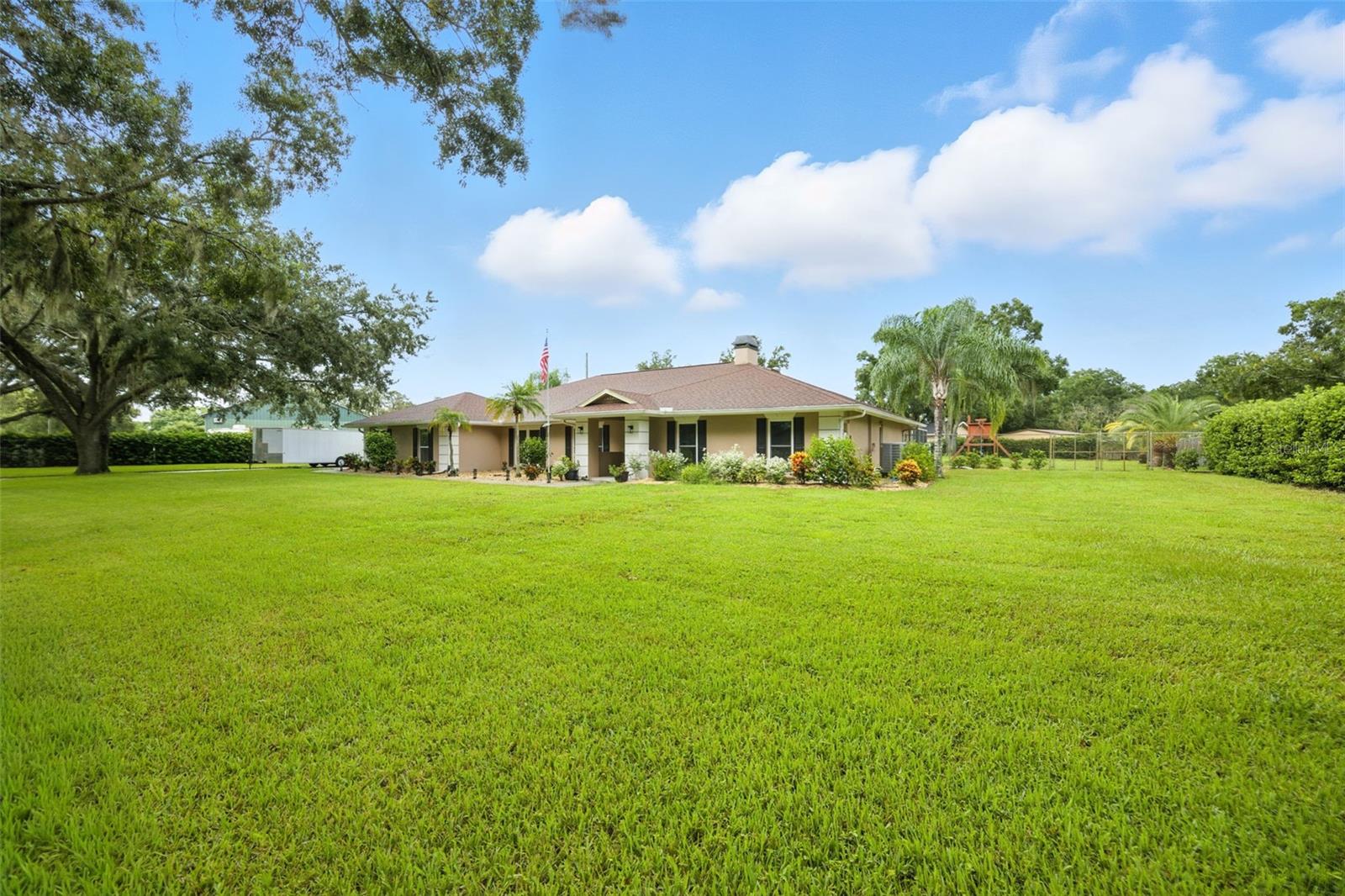 10502 LAKE WILLIAMS DR
