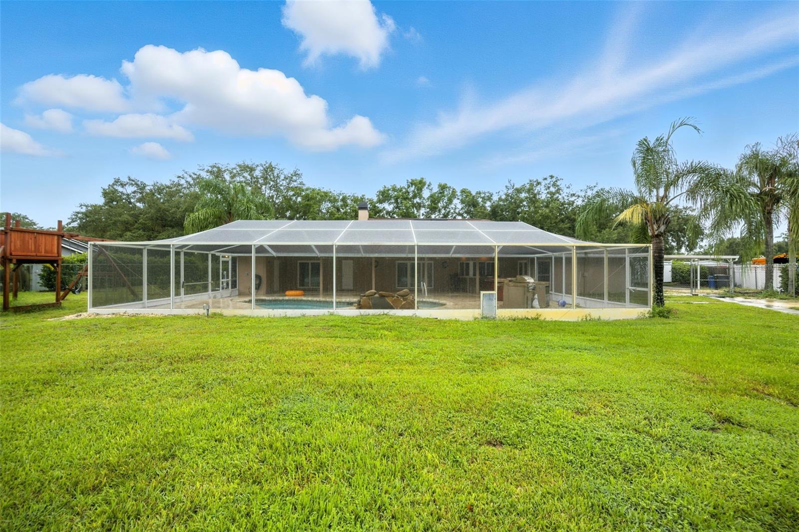 10502 LAKE WILLIAMS DR