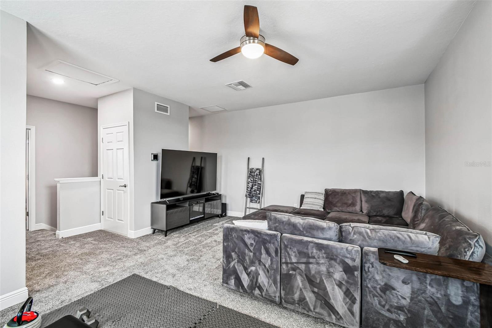 2853 VALENCIA RIDGE ST