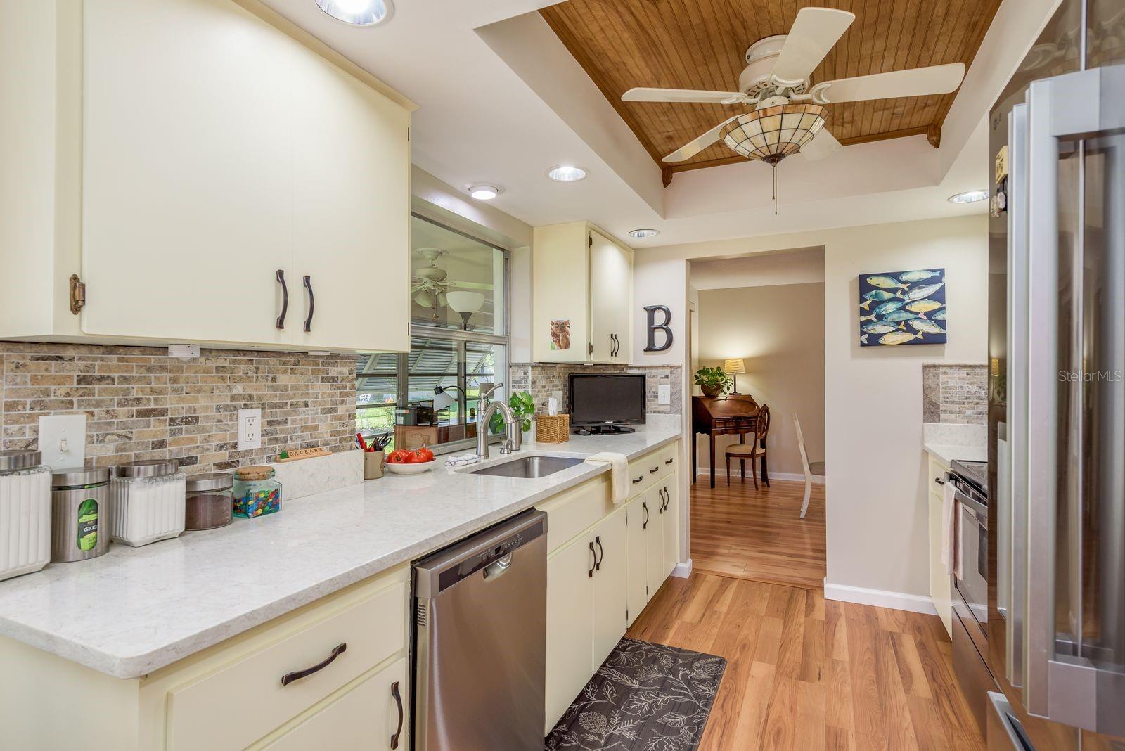 3184 BRUNSWICK CIR