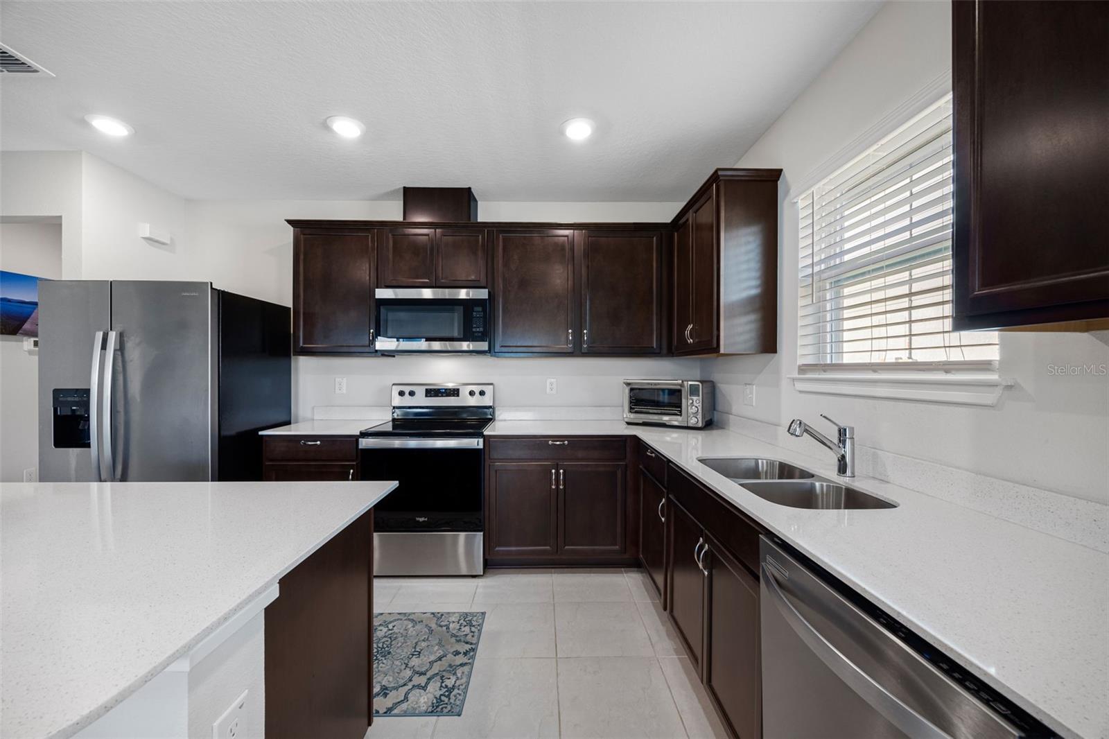 11636 MIDDLE FORK WAY