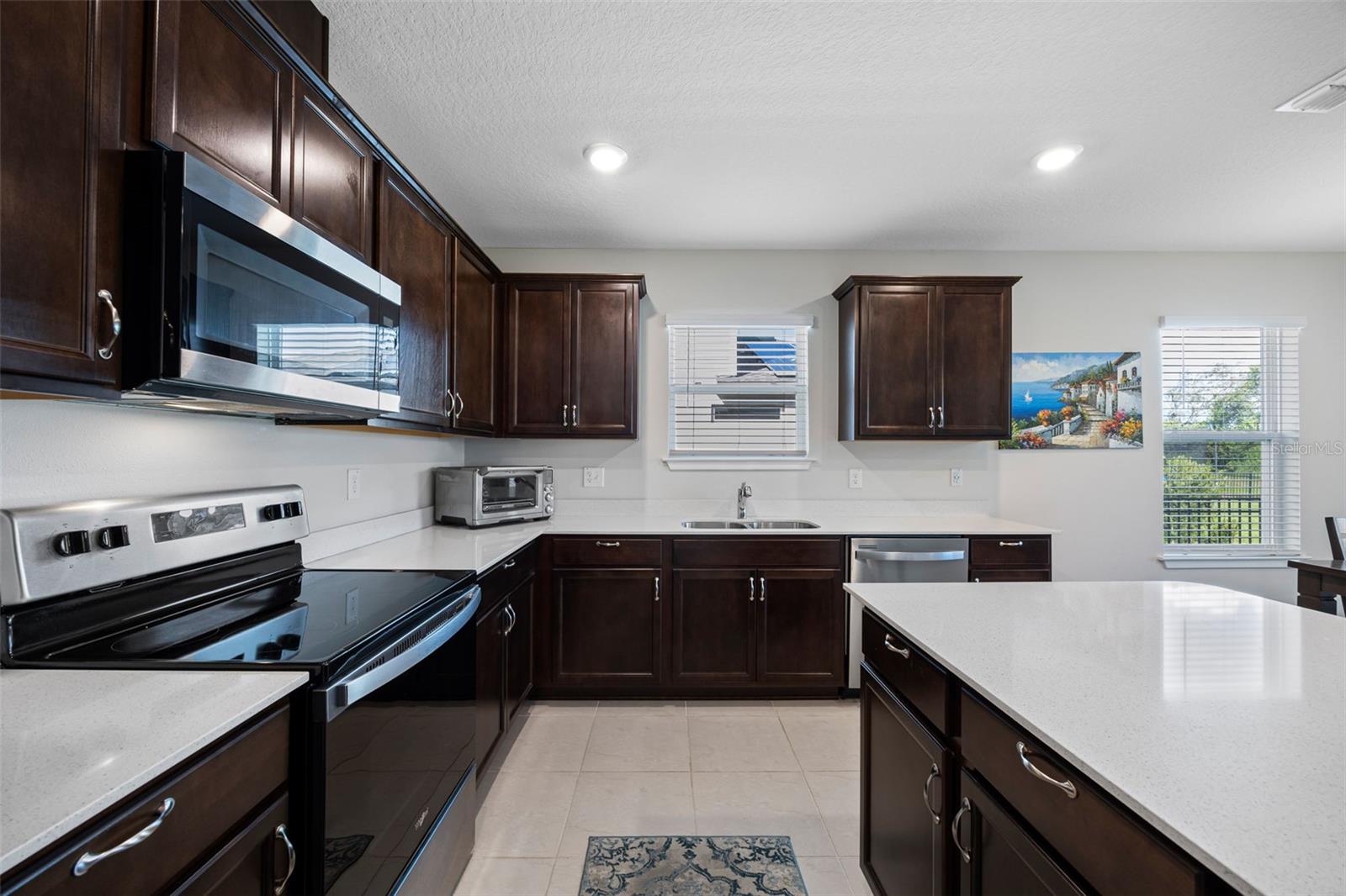 11636 MIDDLE FORK WAY