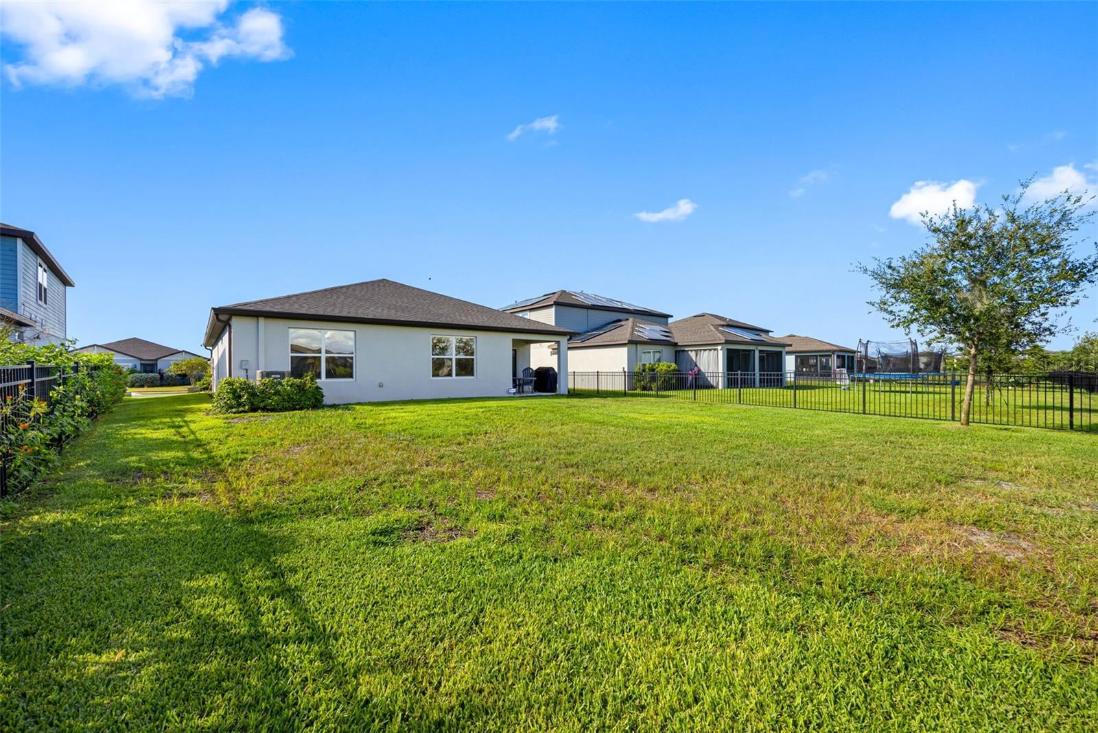 11636 MIDDLE FORK WAY