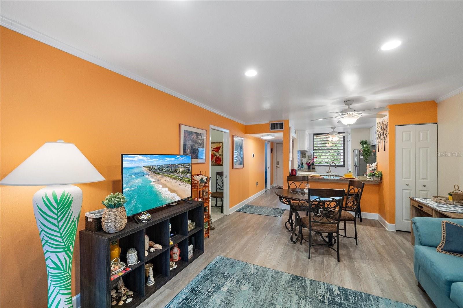 257 SHERWOOD DR #257