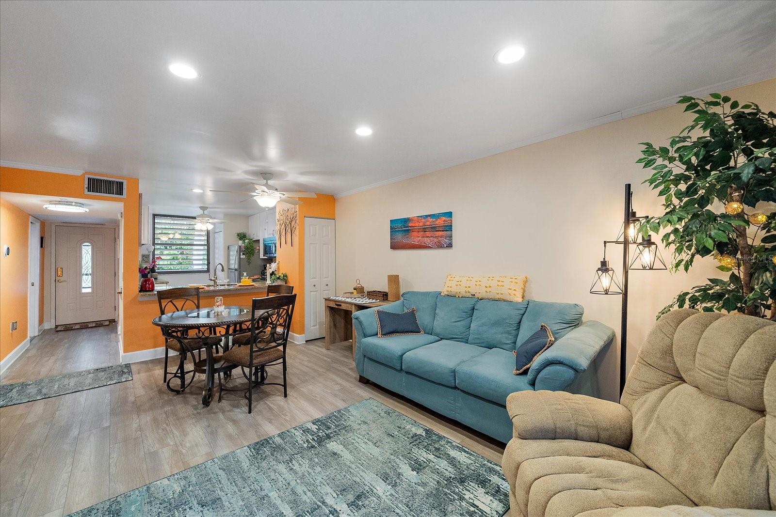 257 SHERWOOD DR #257