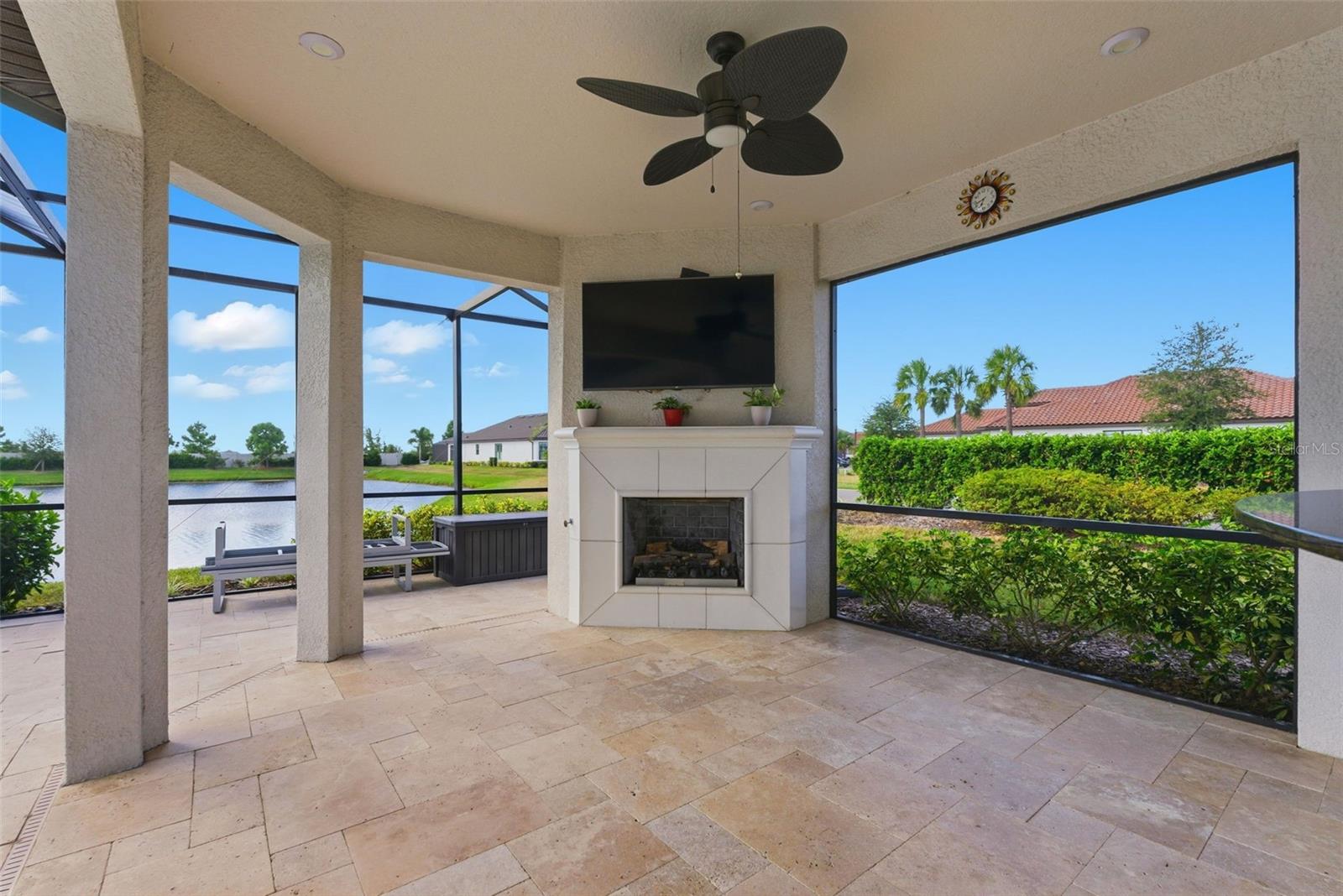 10819 WICKER PARK PL