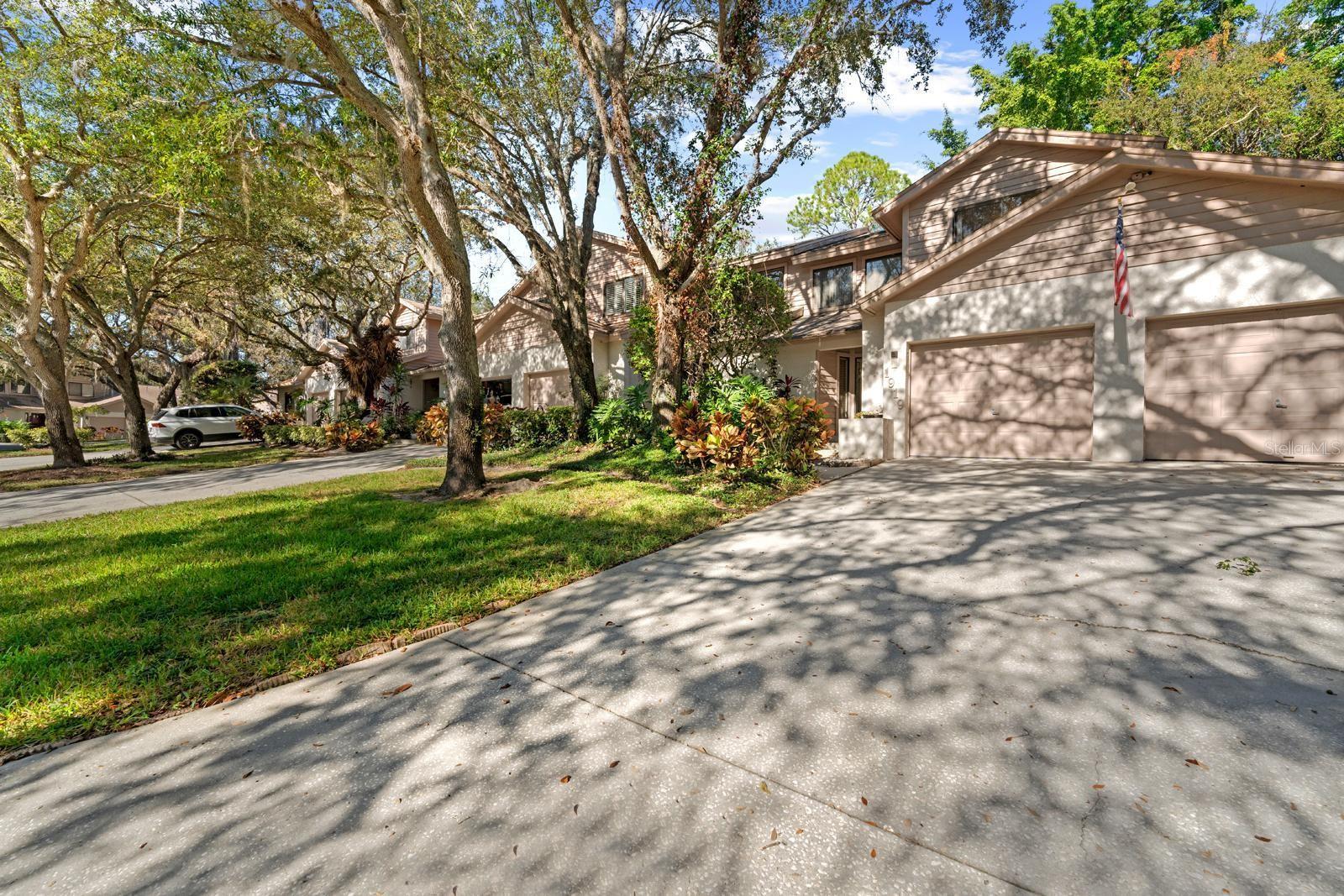 1919 WHISPERING WAY