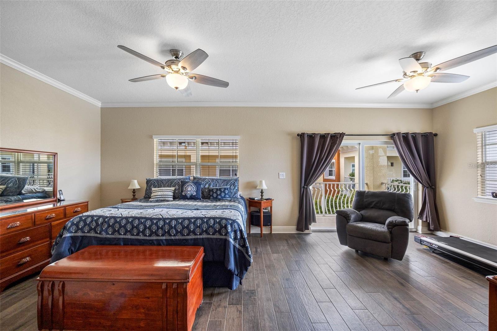 146 175TH TERRACE DR E