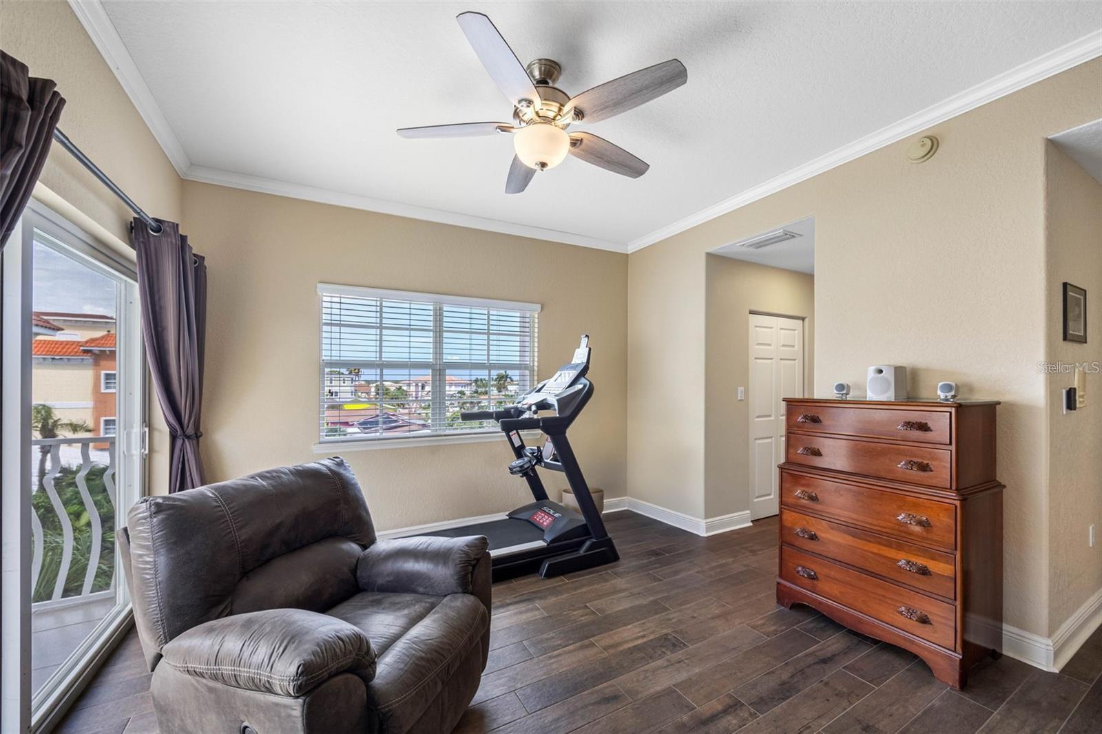 146 175TH TERRACE DR E